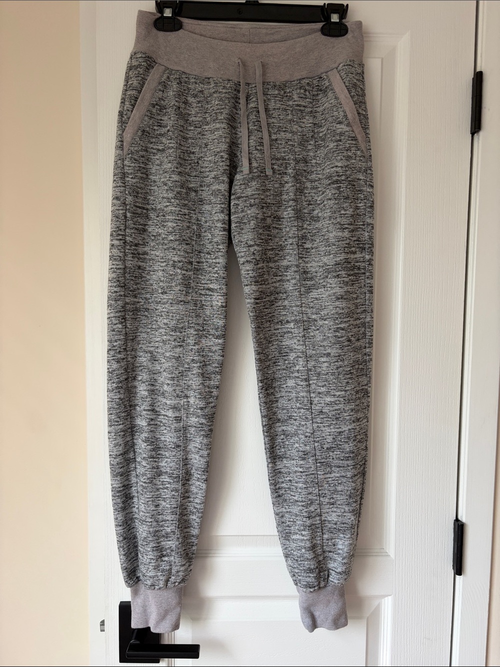 Athleta Gray Marled Jogger Sweatpants
